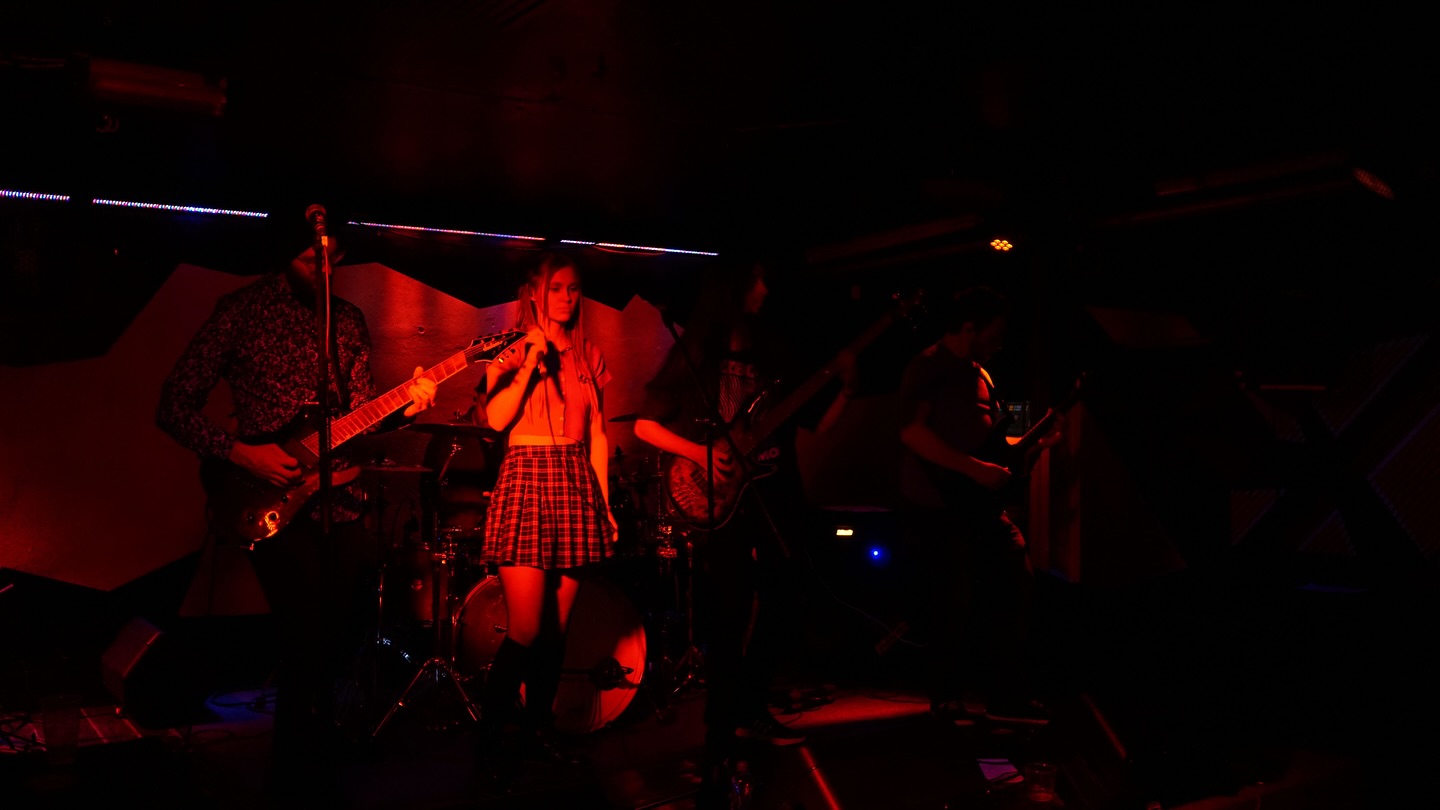 Yacht!! Velký díky všem, kteří přišli (včetně @worn_out_jacket a @rocketbunny_banda, kteří si to odehráli a užili společně s náma) <3